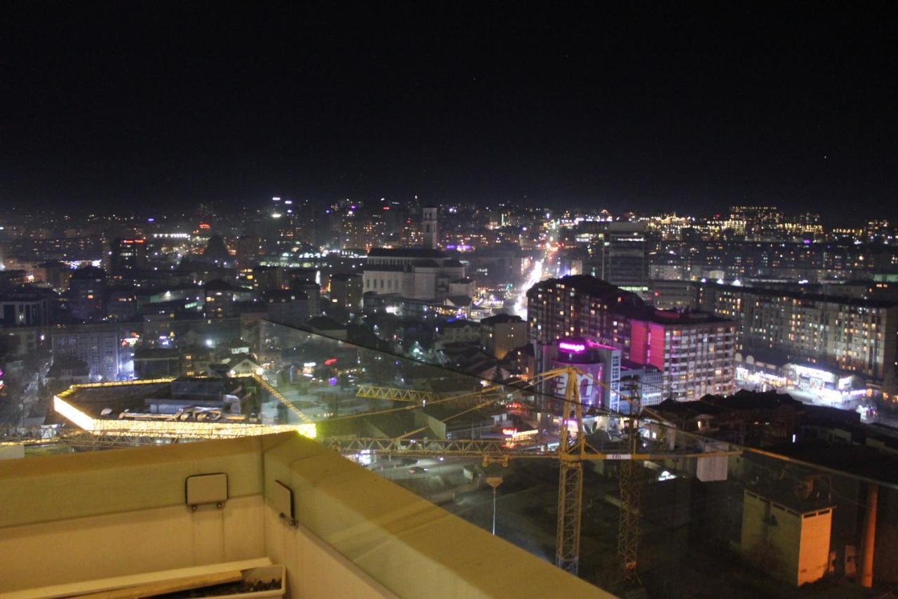 פרישטינה Luxury Sky View Apartment מראה חיצוני תמונה